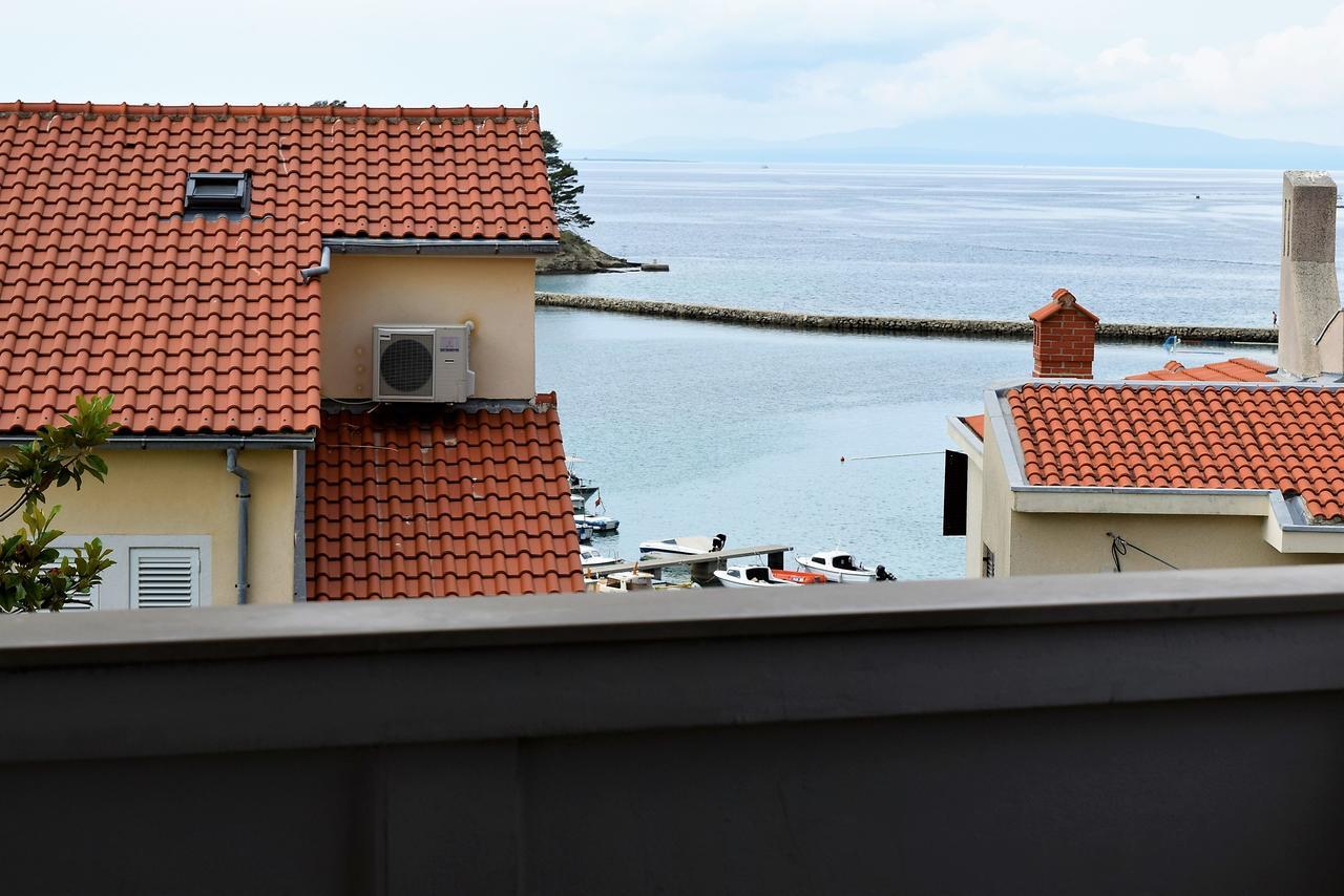 Sunnyy Beacch Apartments Banjol Dış mekan fotoğraf