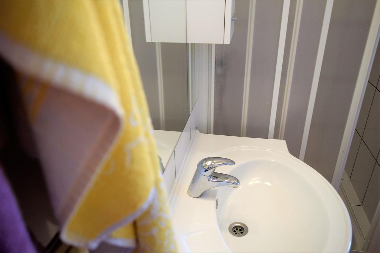 Sunnyy Beacch Apartments Banjol Dış mekan fotoğraf