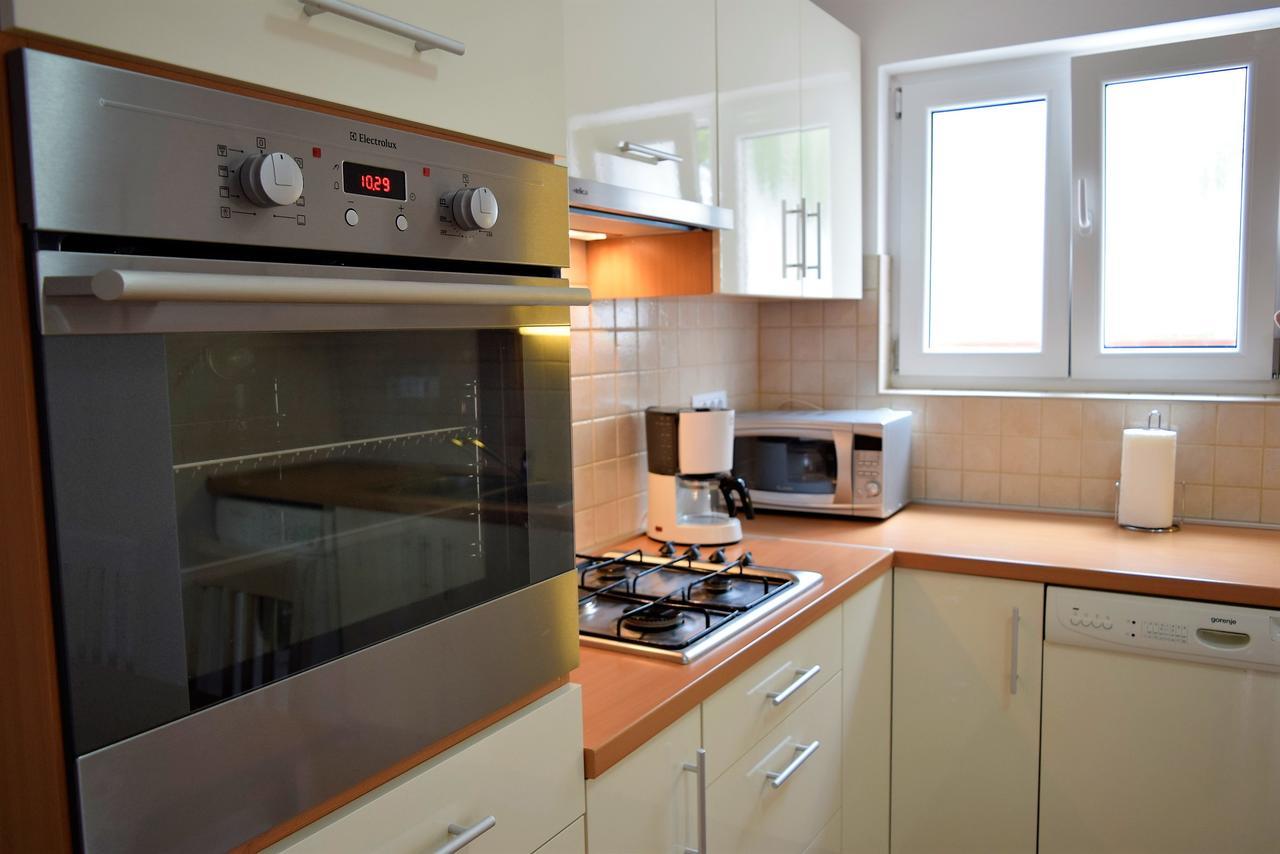 Sunnyy Beacch Apartments Banjol Dış mekan fotoğraf