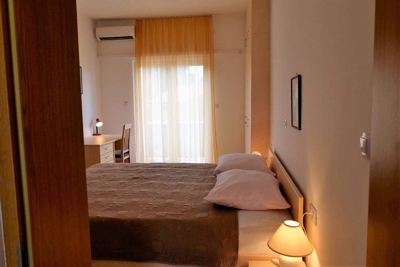 Sunnyy Beacch Apartments Banjol Dış mekan fotoğraf